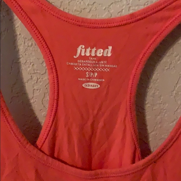 Workout Tank Top - Picture 2 of 3